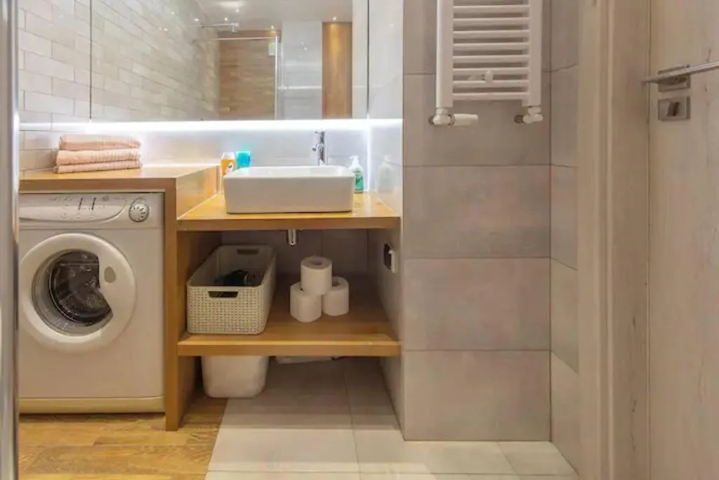 City Center-Comfortable And Stylish Apartment- P2 Warsaw 0*,  Poland